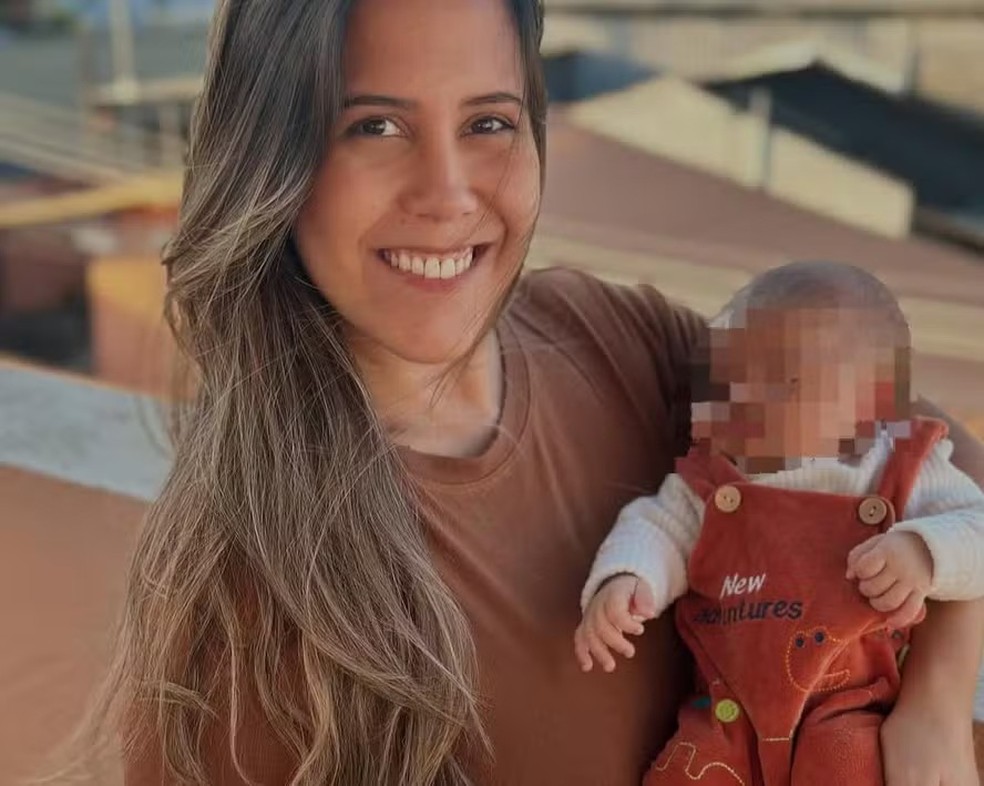 Gizelle Lucena foi baleada na cabeça enquanto estava com o filho de apenas 2 meses no colo, num bar em Bangu — Foto: Reprodução de Instagram