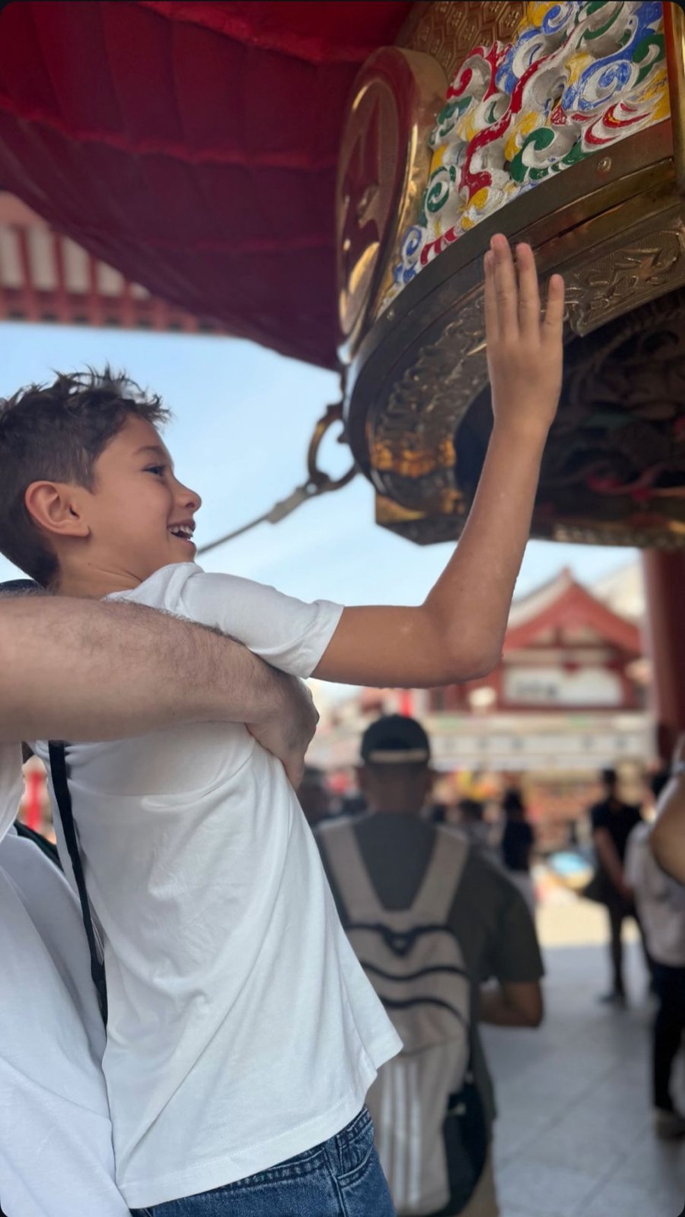 Sophie Charlotte com o filho Otto, e o irmão Angelo Wolf — Foto: Reprodução/Instagram