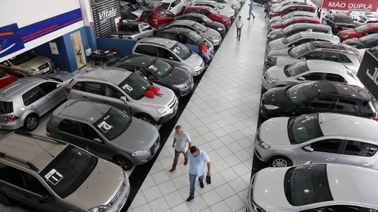 Com redução nos preços dos 0km, mercado de carros usados avalia forma de reduzir valores e atrair motoristas