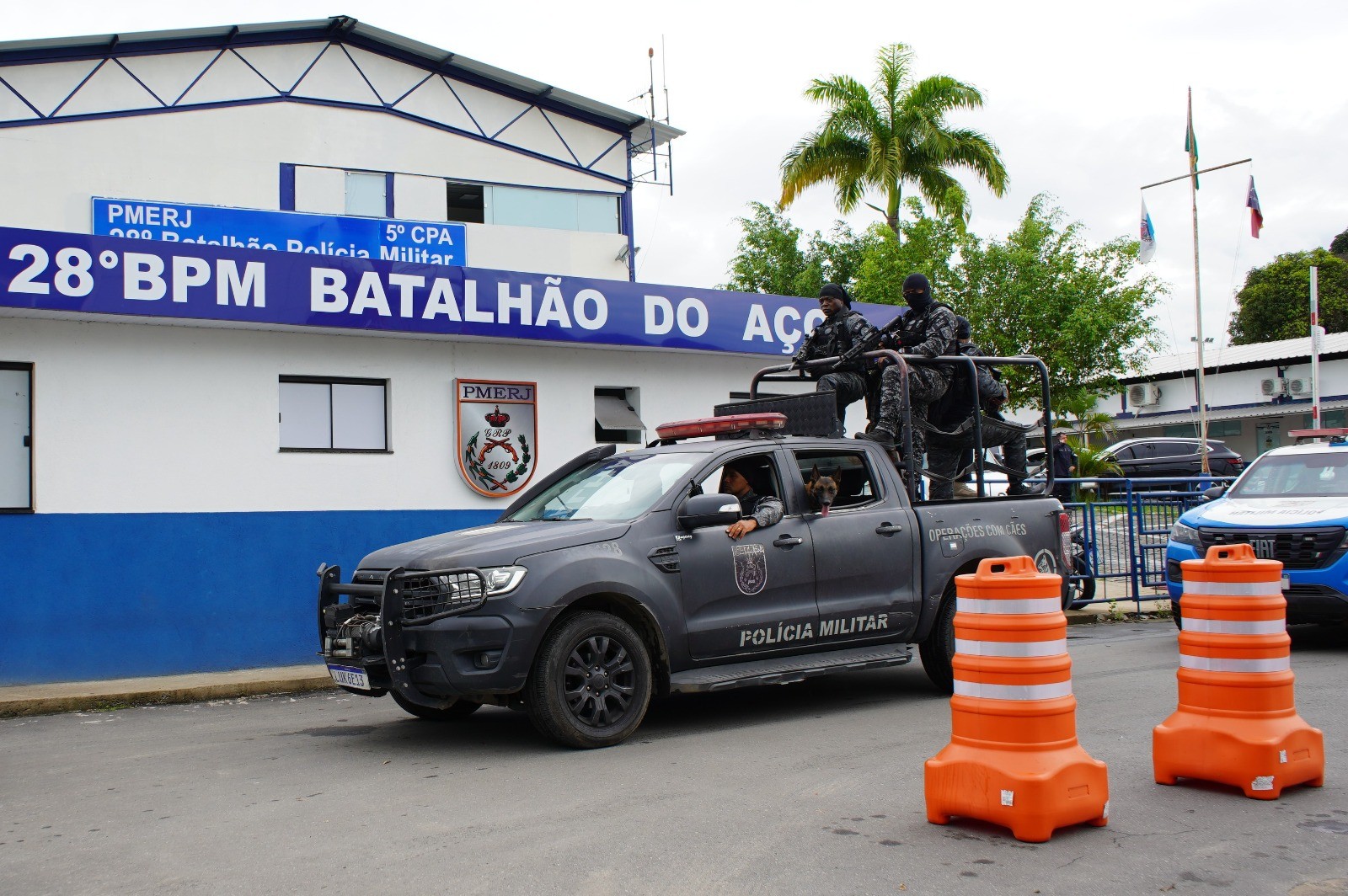 Criminosos do Rio se unem aos de Volta Redonda para tomar domínio de facção rival em comunidade do município