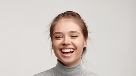 Pessoas felizes vivem mais: otimismo protege o coração, apontam pesquisas
Pessoas felizes vivem mais: otimismo protege o coração, apontam pesquisas