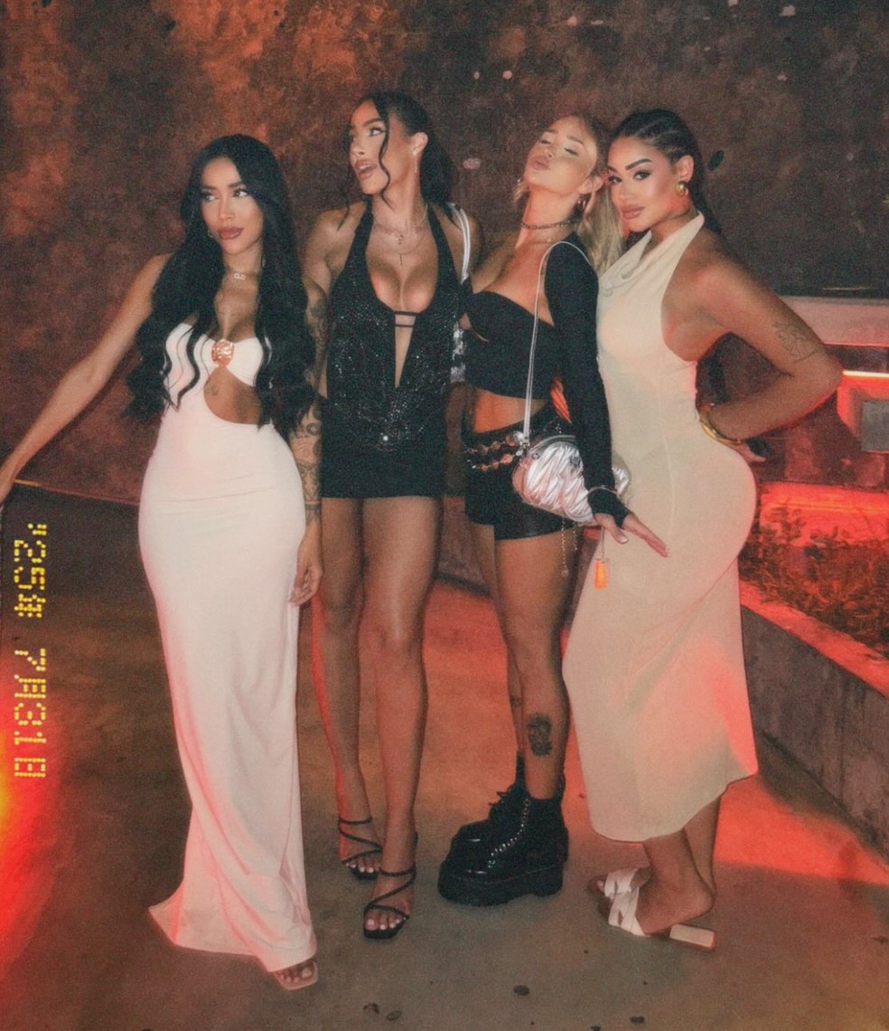 Influenciadora Bruna Rotta curte dia e noite do verão em Ibiza após ...
