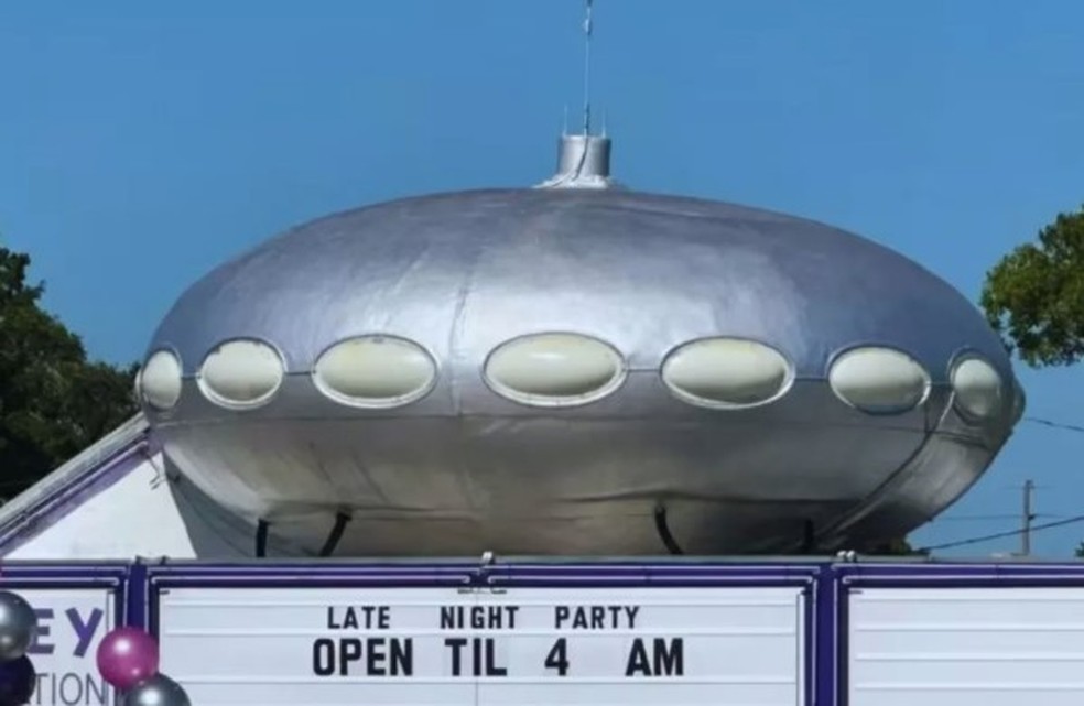 'Casa do Futuro', criada no auge da corrida espacial, faz sucesso como clube de striptease na Flórida — Foto: Reprodução