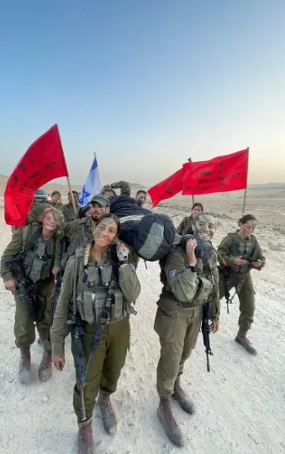 Batalhão composto só por mulheres israelenses — Foto: Reprodução/IDF