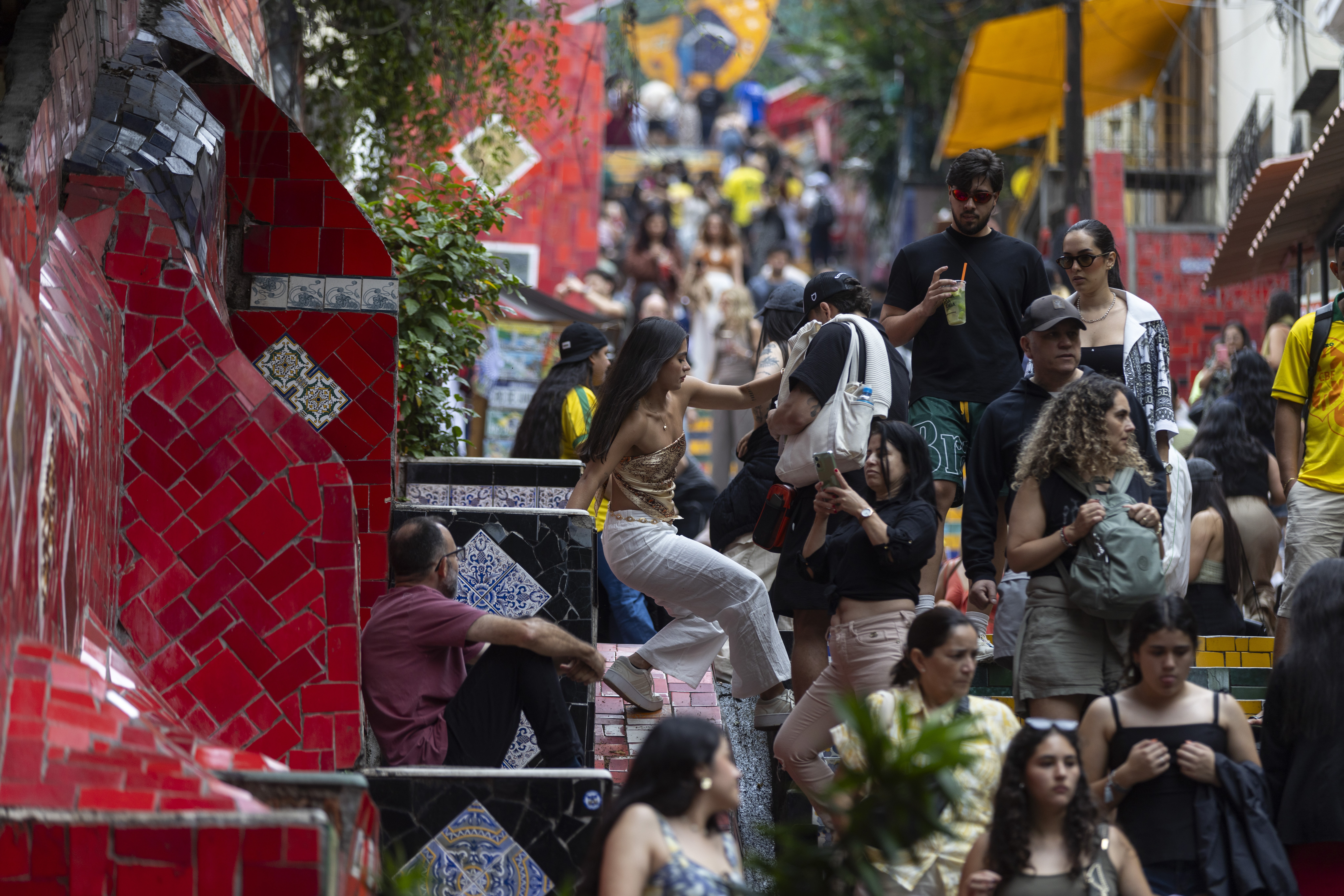 Turismo do Rio cresce acima da média nacional em vendas e chegada de estrangeiros, segundo estudo da Fecomércio