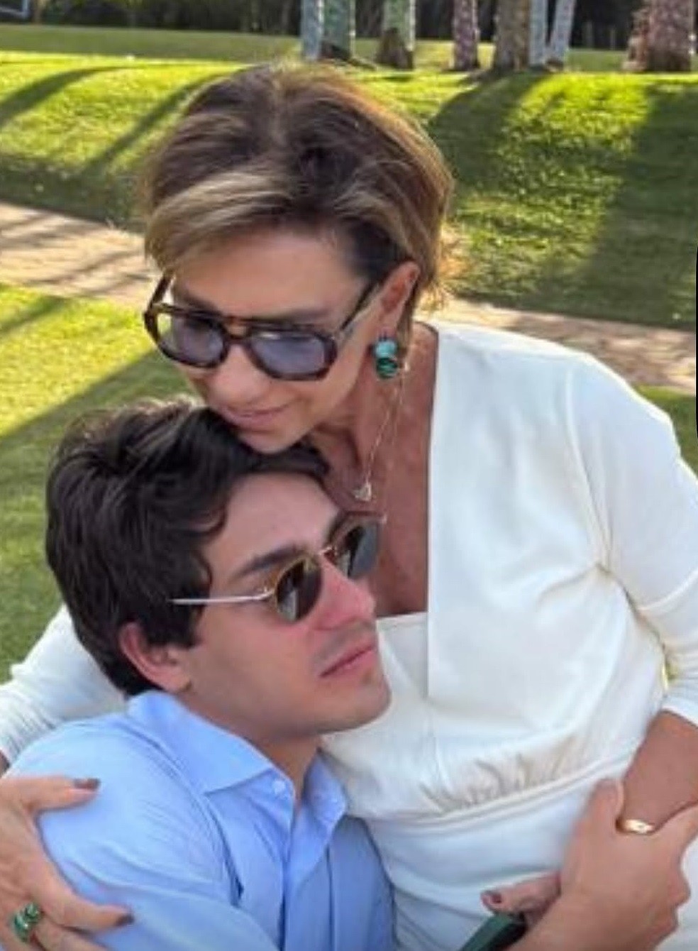 Ana Maria Diniz com o filho, Juca — Foto: Reprodução/Instagram