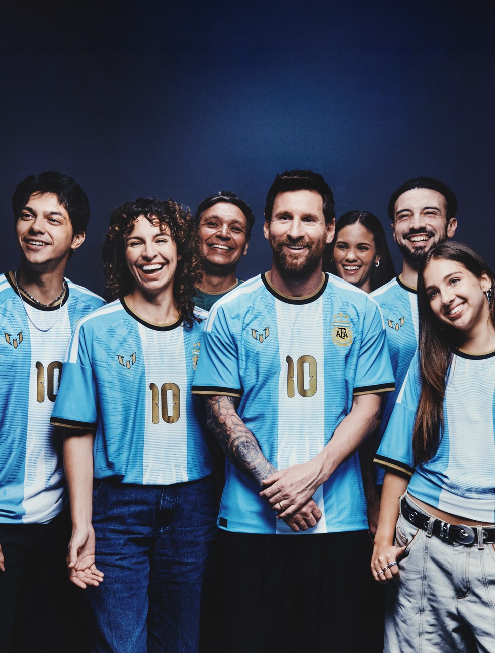 Camisa especial para despedida de Messi pela Argentina — Foto: Divulgação / Adidas