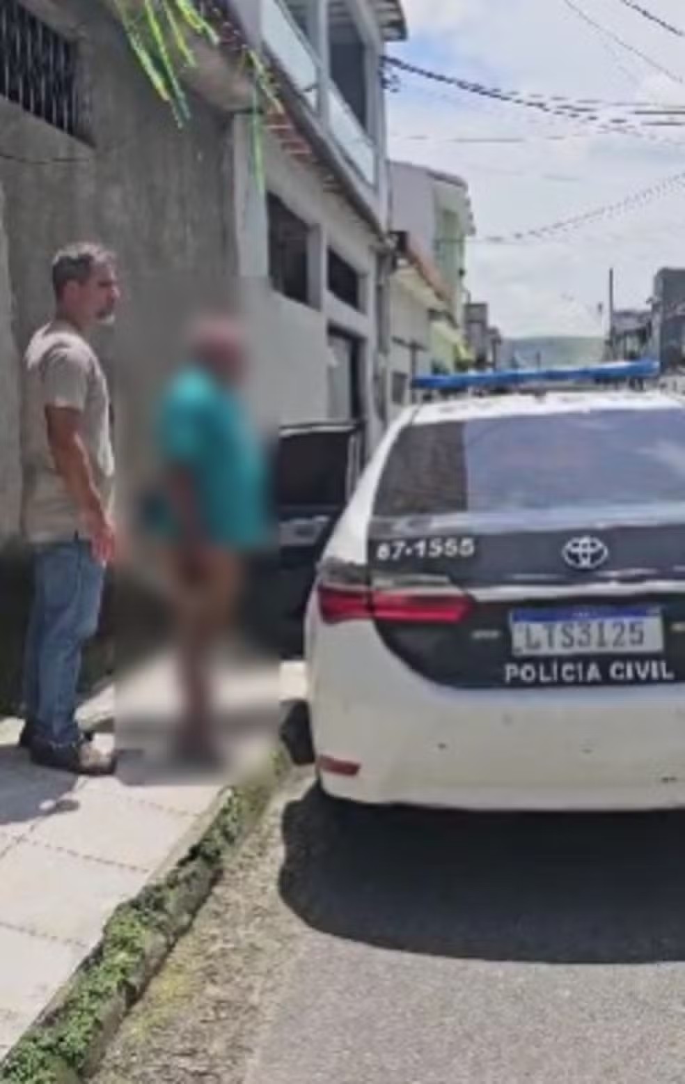 Homem é preso suspeito de envenenar comida da esposa com inseticida em Volta Redonda (RJ)