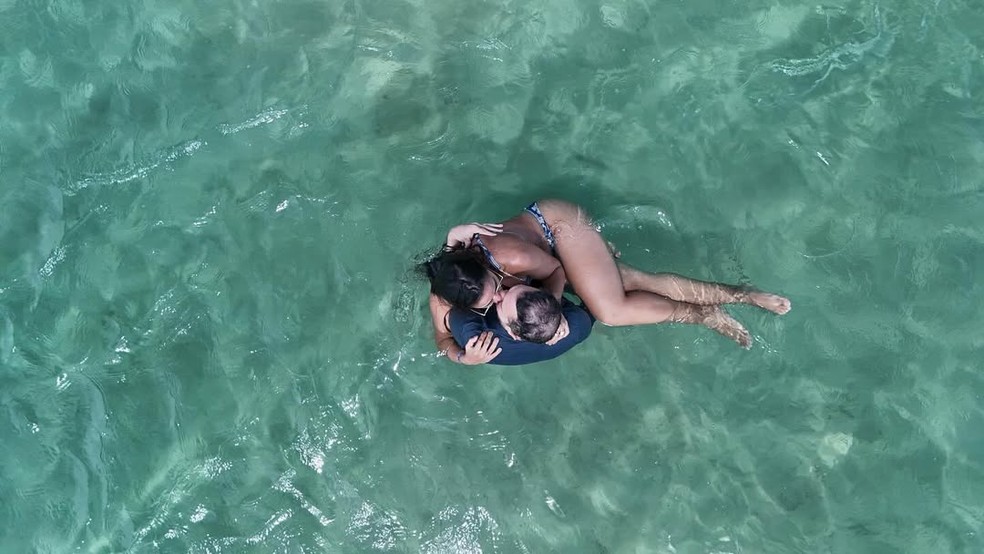 Ximbinha mostra férias românticas com a mulher no Maranhão — Foto: Instagram