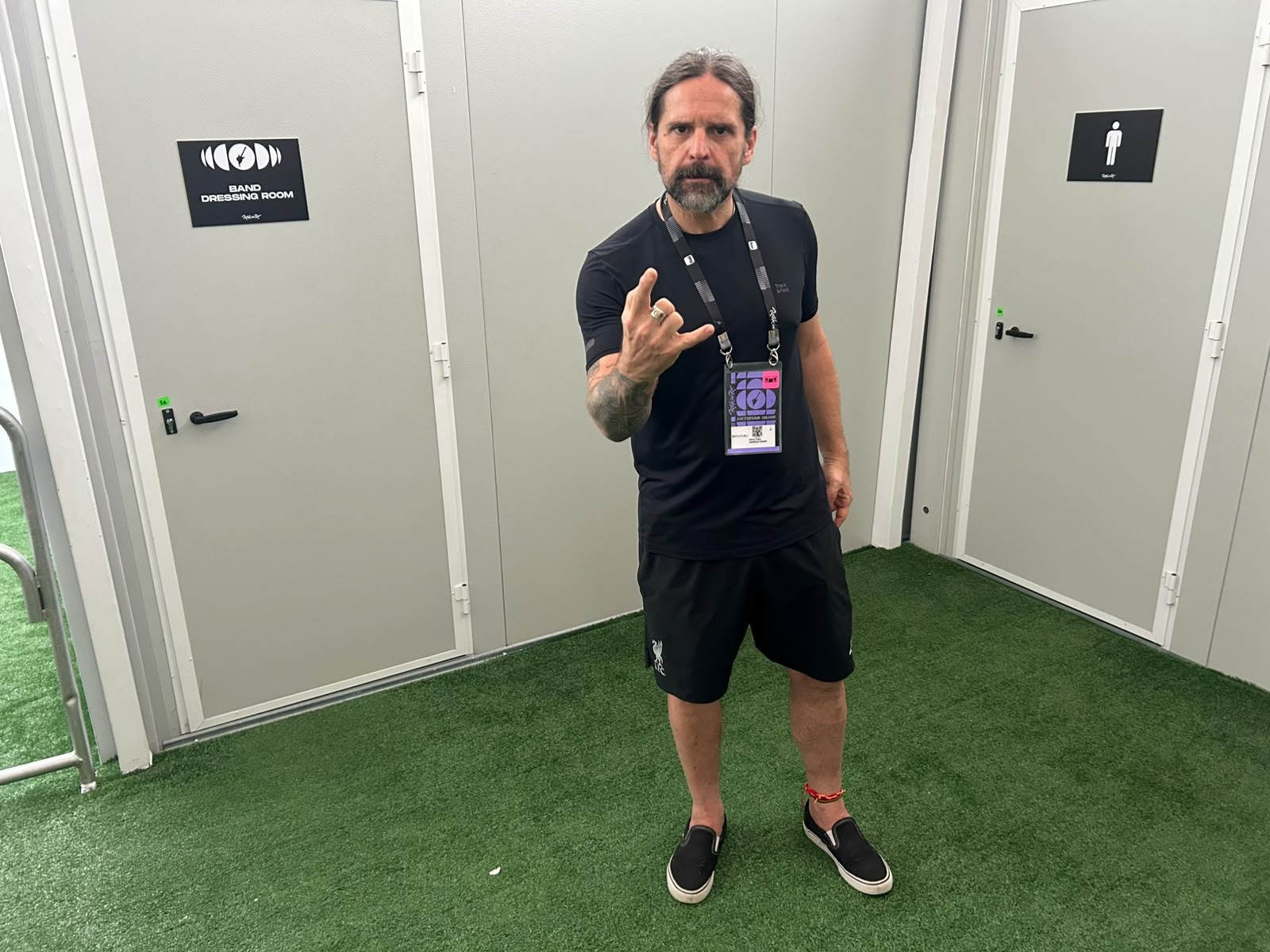 Andreas Kisser fala sobre o último show do Sepultura no Rock in Rio antes do fim da banda: 'Fechar com chave de ouro'