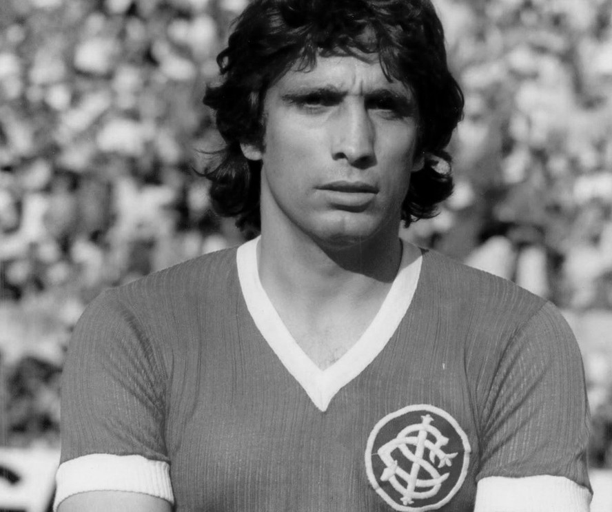 Marinho Peres foi campeão brasileiro com o Internacional em 1974
