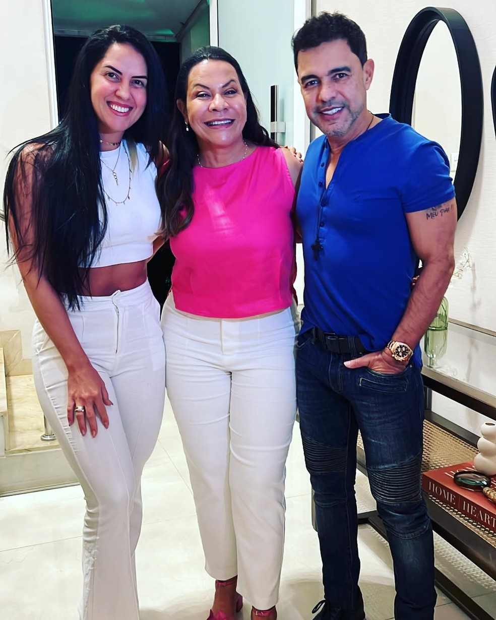 Graciele Lacerda, Dona Ruth e Zezé Di Camargo — Foto: Reprodução/Instagram