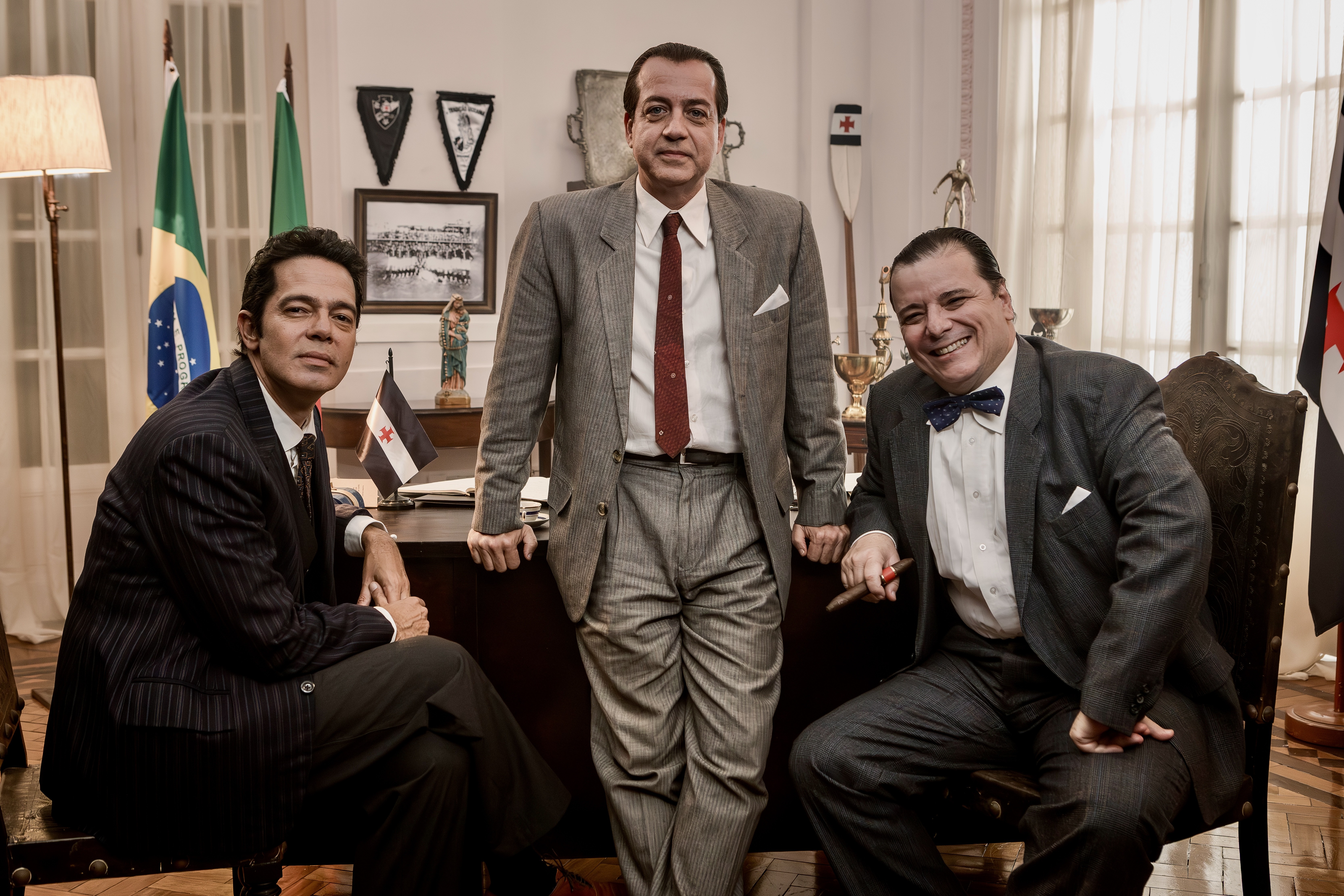 Rodrigo Candelot volta a contracenar com Bruno Mazzeo e Thelmo Fernandes no filme ‘Camisas negras’