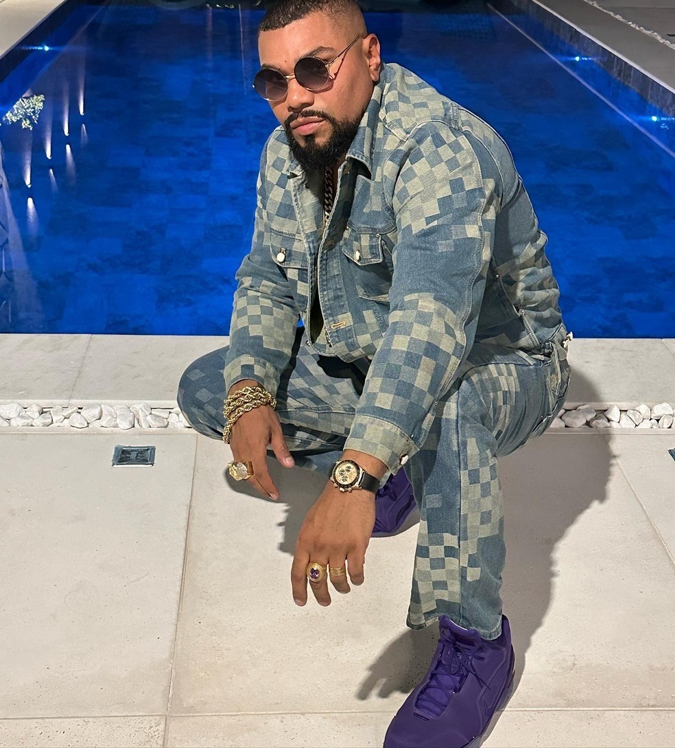 Naldo Benny ostentando um look de R$ 31 mil — Foto: Reprodução/Instagram