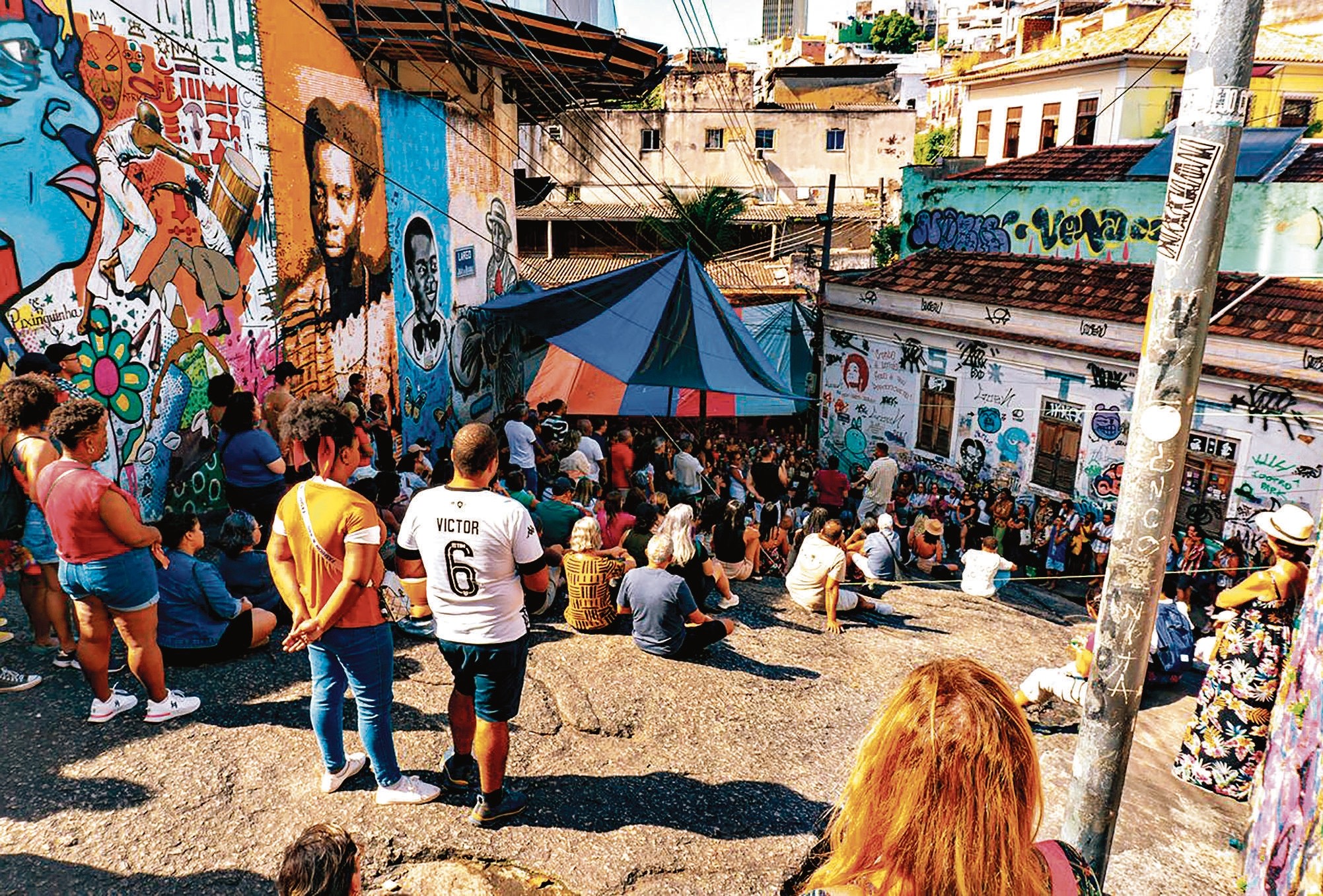 Moradores da Pedra do Sal afirmam que traficantes da Providência fazem 'segurança' no local para evitar assalto a turistas