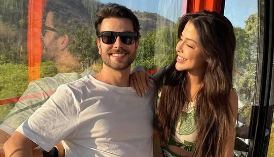 Laís e Gustavo, do BBB 22, celebram o carinho dos fãs após anúncio de gravidez: 'Avalanche de amor'