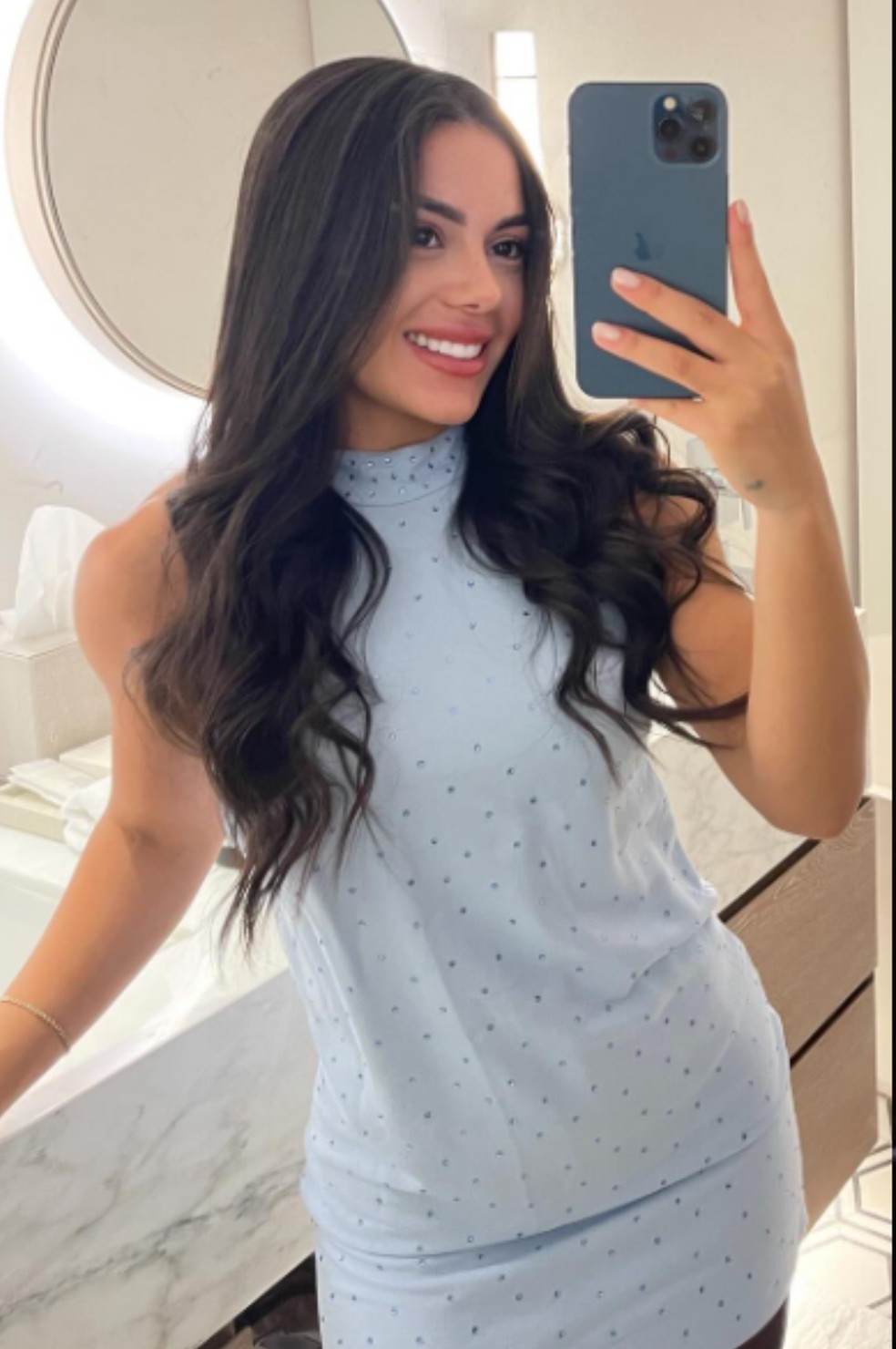 Romrio namora a estudante Alycia Gomes, de 22 anos  Foto: Reproduo/Instagram