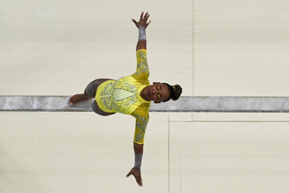 Rebeca Andrade na Olimpíada de Paris - 2024 — Foto: Martin BUREAU / AFP