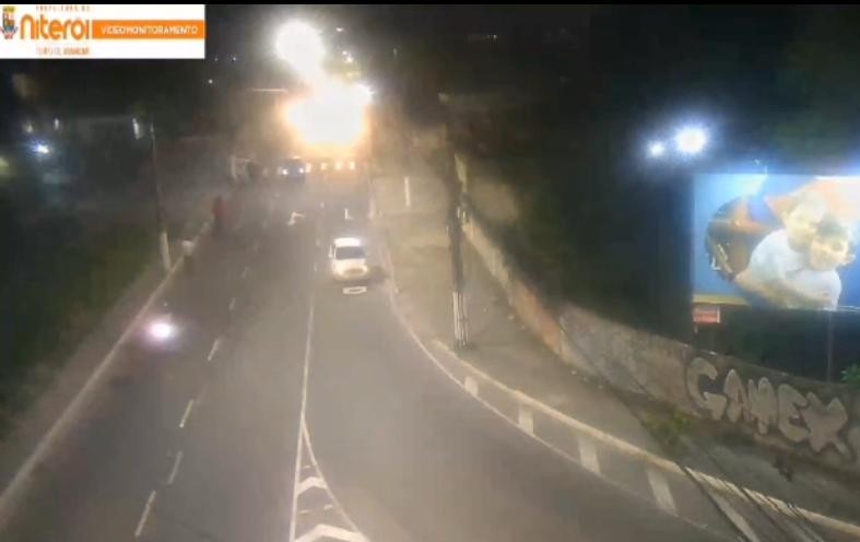 Motorista que atropelou seis jovens em Niterói e fugiu sem prestar socorro é preso; veja imagens das câmeras que rastrearam o suspeito