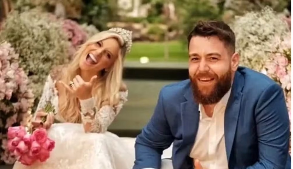 C&aacute;ssia Louren&ccedil;o e o ex-marido, Rafael Corr&ecirc;a &mdash; Foto: rep/instagran