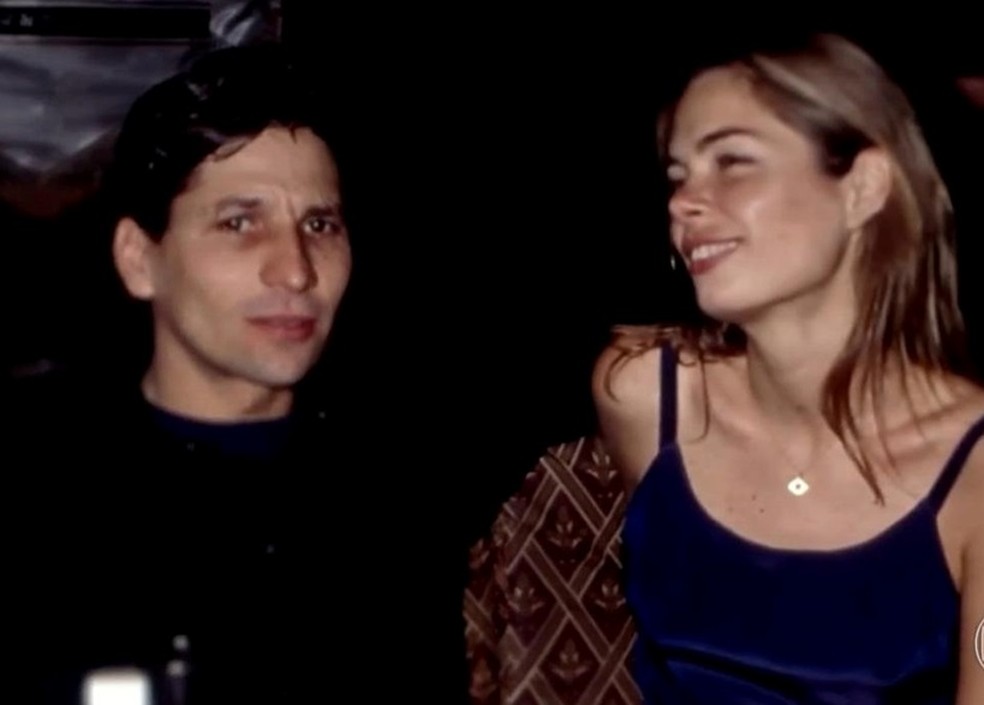 O locutor Asa Branca namorou a atriz Aléxia Deschamps — Foto: Reprodução/TV Globo