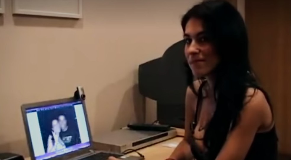 Documentário revela troca de mensagens inéditas de Eliza Samudio — Foto: reprodução