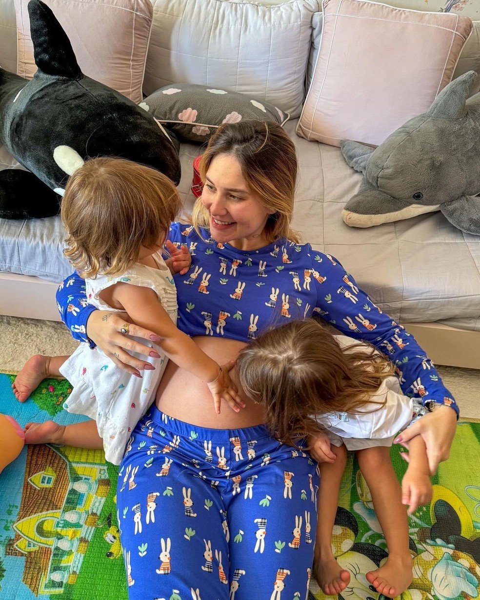 Virginia Fonseca est&aacute; gr&aacute;vida do terceiro filho com Z&eacute; Felipe &mdash; Foto: Reprodu&ccedil;&atilde;o/Instagram