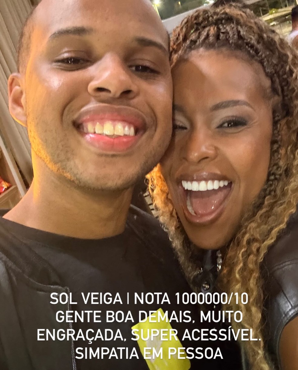 Fã viraliza ao dar notas para simpatia de ex-BBBs após encontro — Foto: reprodução/ instagram
