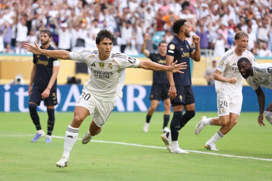 Gonzalo García faz gol em Real Madrid x Juventus