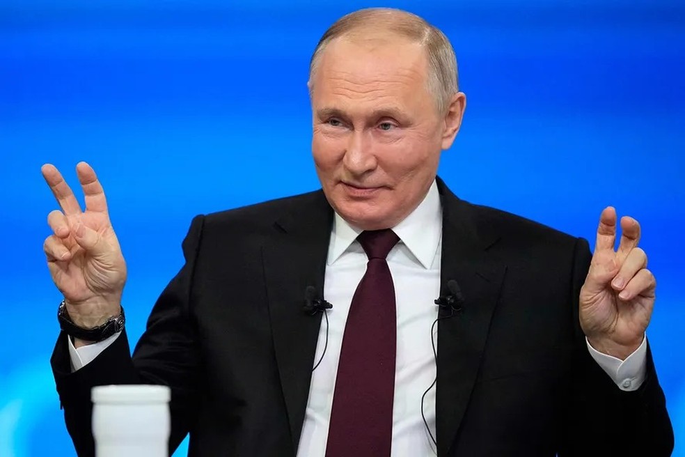 Vladimir Putin concede entrevista coletiva anual em Msocou — Foto: Alexander Zemlianichenko/AFP