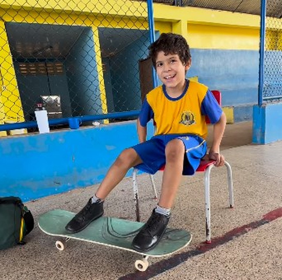 O aluno Luiz, de Rondônia, tem encefalopatia — Foto: Reprodução
