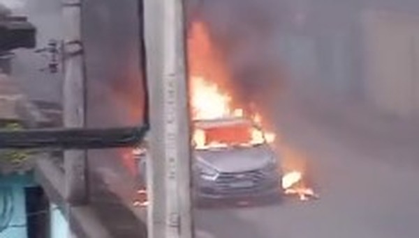 Duque de Caxias tem manhã com intenso confronto entre criminosos; ônibus e carros são incendiados