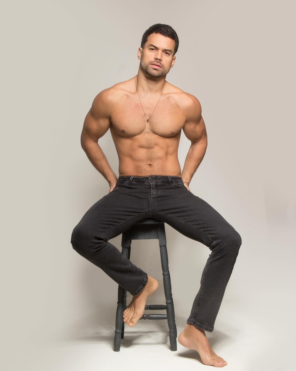 Vitor Gadelha é paraense e acumula trabalhos como modelo — Foto: Reprodução/Instagram