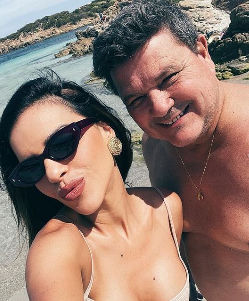 Mariana Rios passa férias com os pais na Itália — Foto: rep/instagram