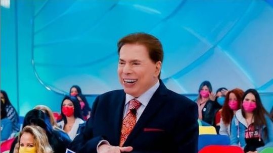 Tricolor, Silvio Santos ganha homenagem do Fluminense, que cita ídolos do apresentador