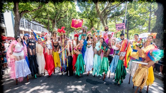 Grandes blocos do Rio se unem ao levante 'Mulheres Vivas' no combate contra o feminicídio