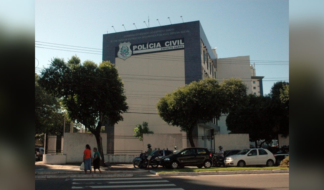Desentendimento entre vizinhos por cães termina com agressão e bebê de 1 ano ferido em Vitória (ES)