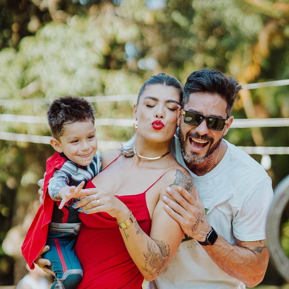 Diego e Fran Grossi são pais de Enrico — Foto: Instagram/reprodução