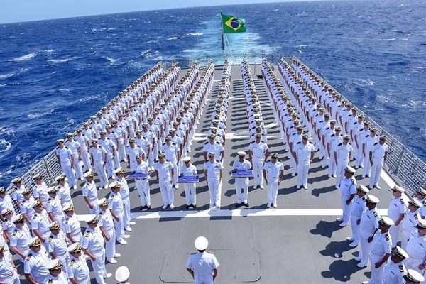 Concurso da Marinha prorroga inscrições para oficiais com salário inicial de quase R$ 10 mil
