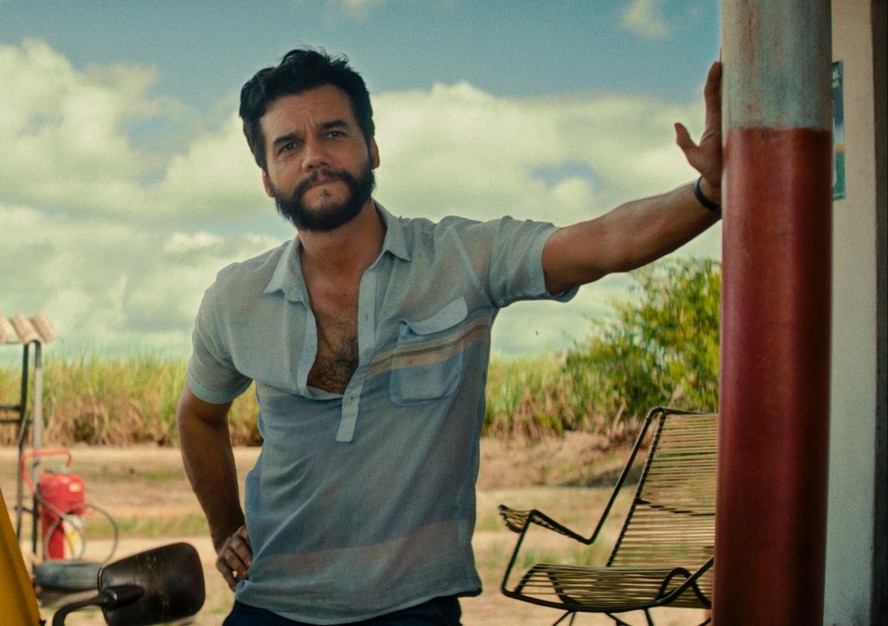 Wagner Moura em cena de 'O agente secreto'