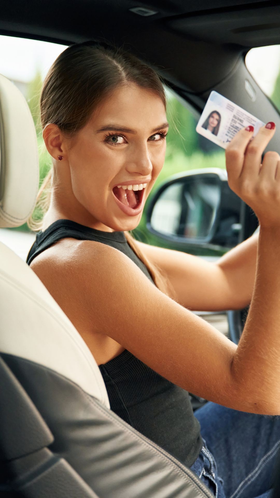 A sua CNH vai renovar automaticamente de graça? Entenda se você tem direito ao benefício