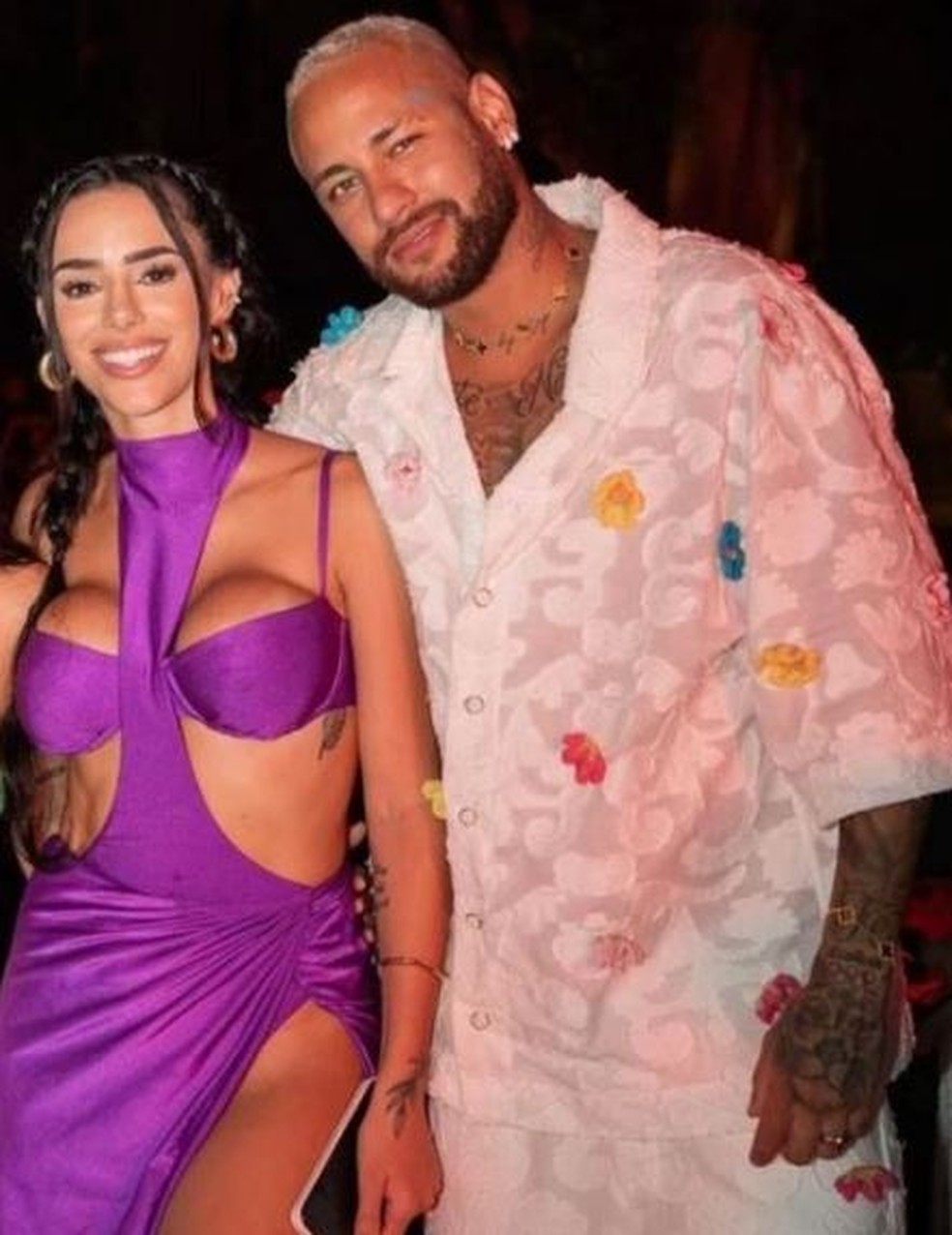 Neymar e Bruna Biancardi juntos em Mangaratiba &mdash; Foto: rep/ instagram