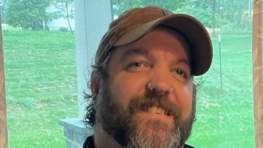 Um caso em 1 milhão: homem morre atingido por raio em estacionamento