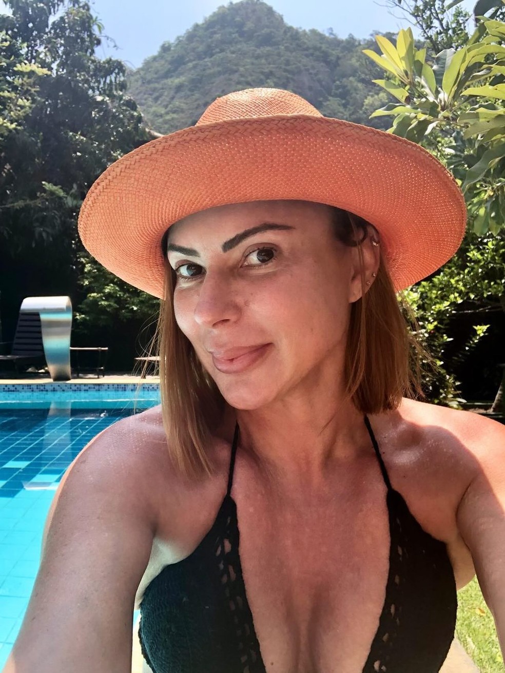 Marilene Saade na casa onde vive com Stenio Garcia em Jacarepaguá — Foto: reprodução/ instagram