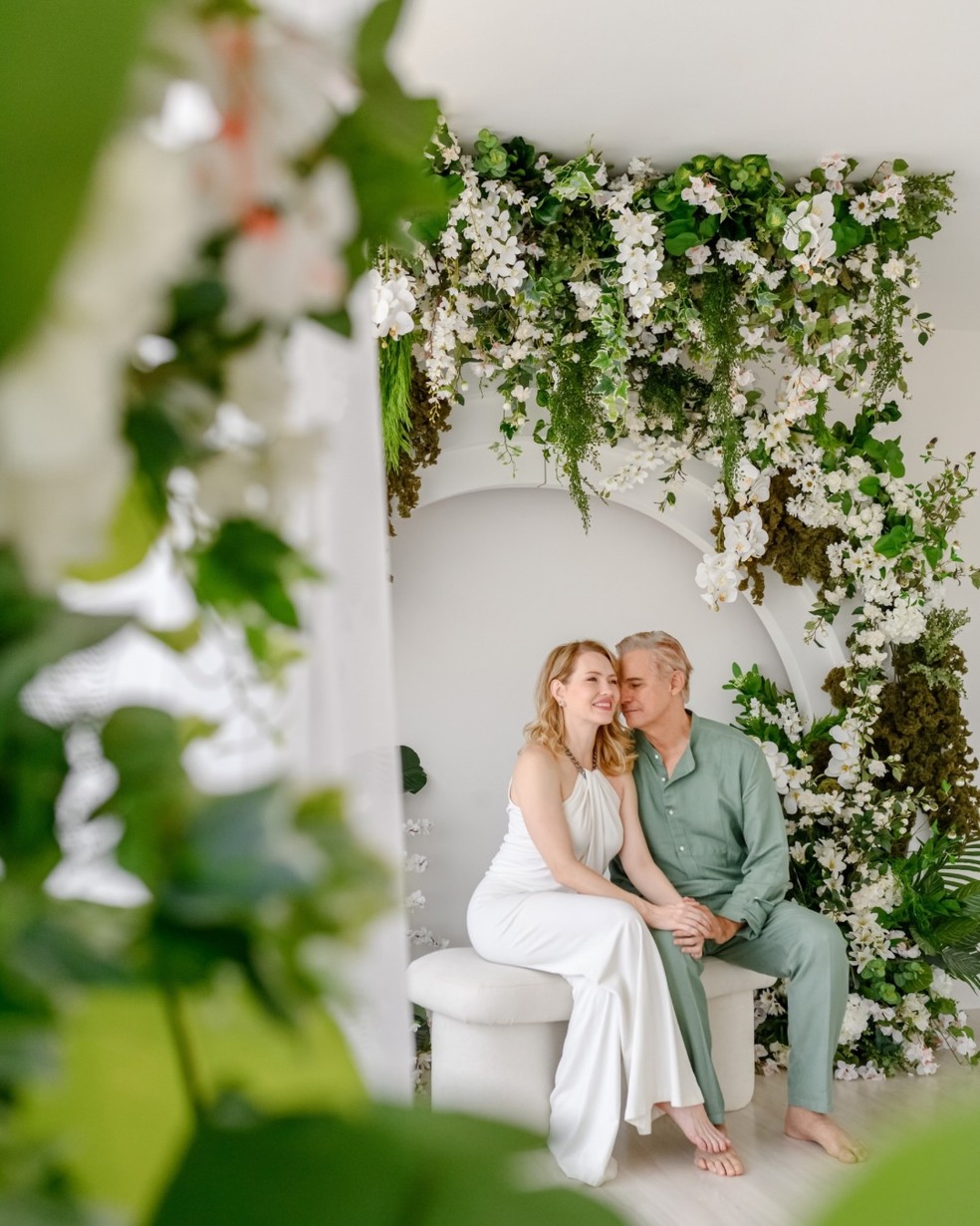 Edson Celulari com a mulher, Karin Roepke — Foto: Dani Badaró/Reprodução/Instagram