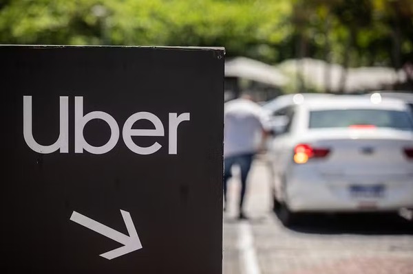 A Uber acusar a GigU de concorrência desleal — Foto: Hermes de Paula /Arquivo