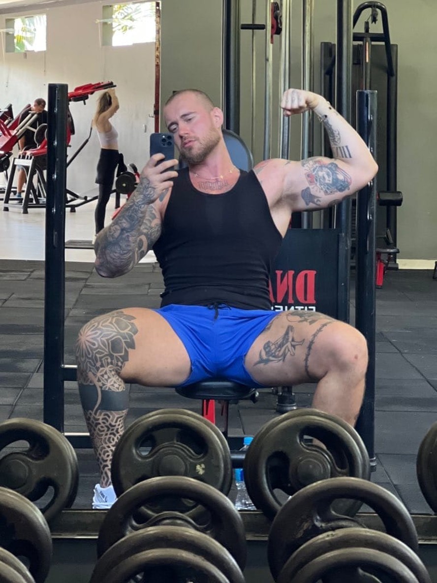 Muso do OnlyFans e ex-bombeiro da Eliana, Yuri Bonotto revela ganho