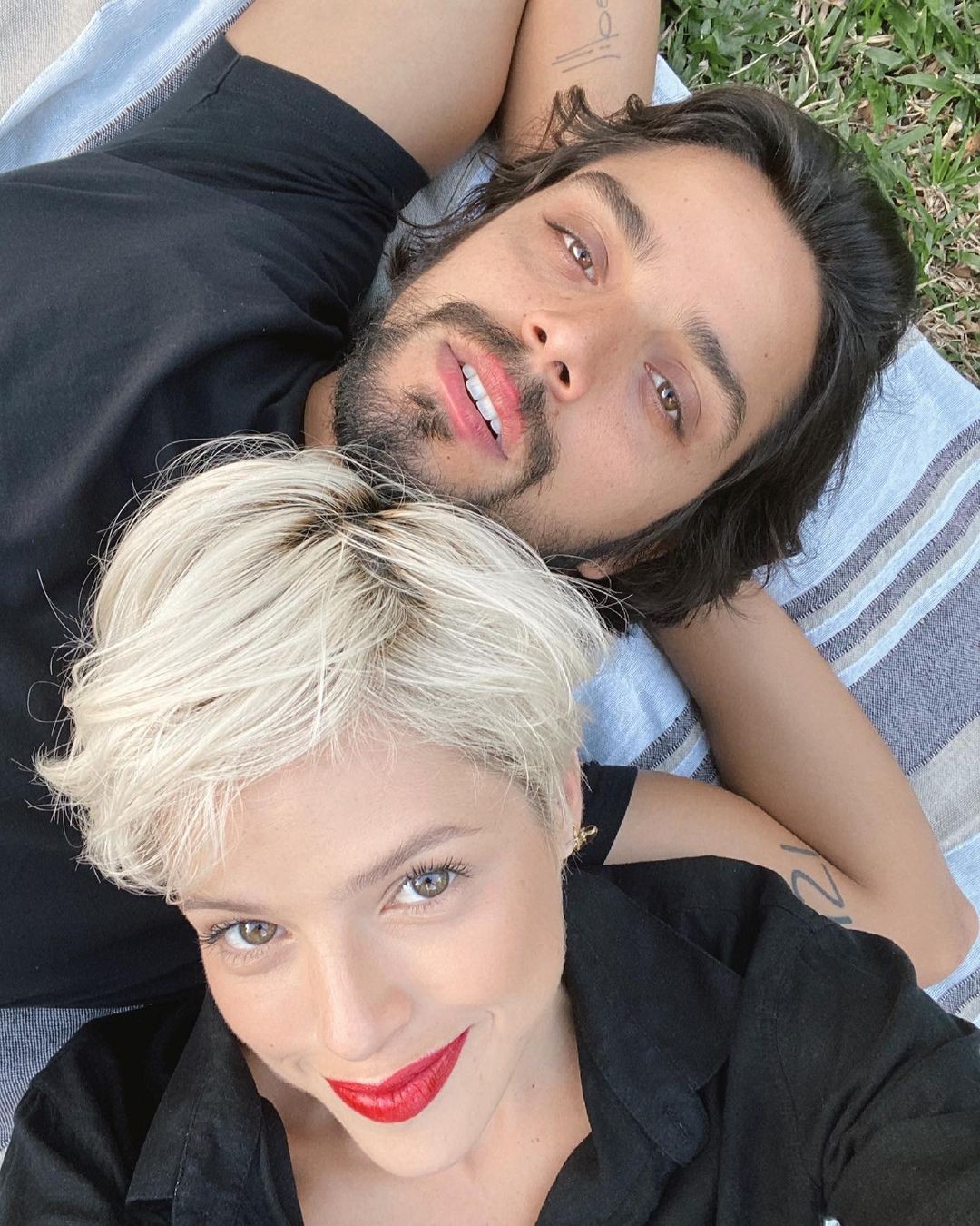 Agatha Moreira com o marido Rodrigo Simas   — Foto:  Reprodução / Instagram
