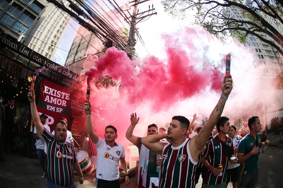 Diniz não condena vaias e valoriza classificação do Fluminense na  Libertadores: 'Fomos líder no grupo mais difícil', Fluminense