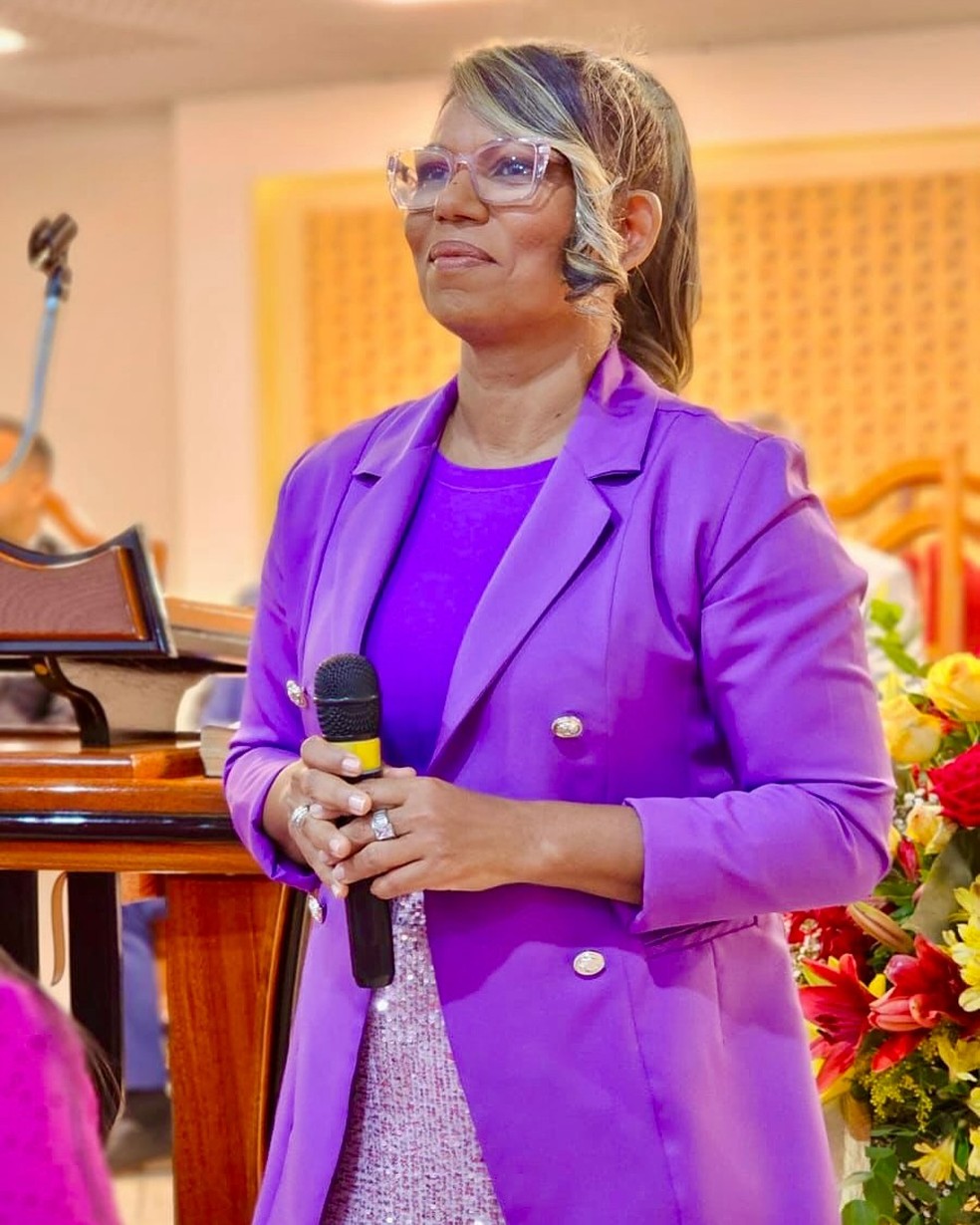 Ex-integrante do grupo “É o tchan”, Débora Brasil é pastora — Foto: Reprodução/Instagram